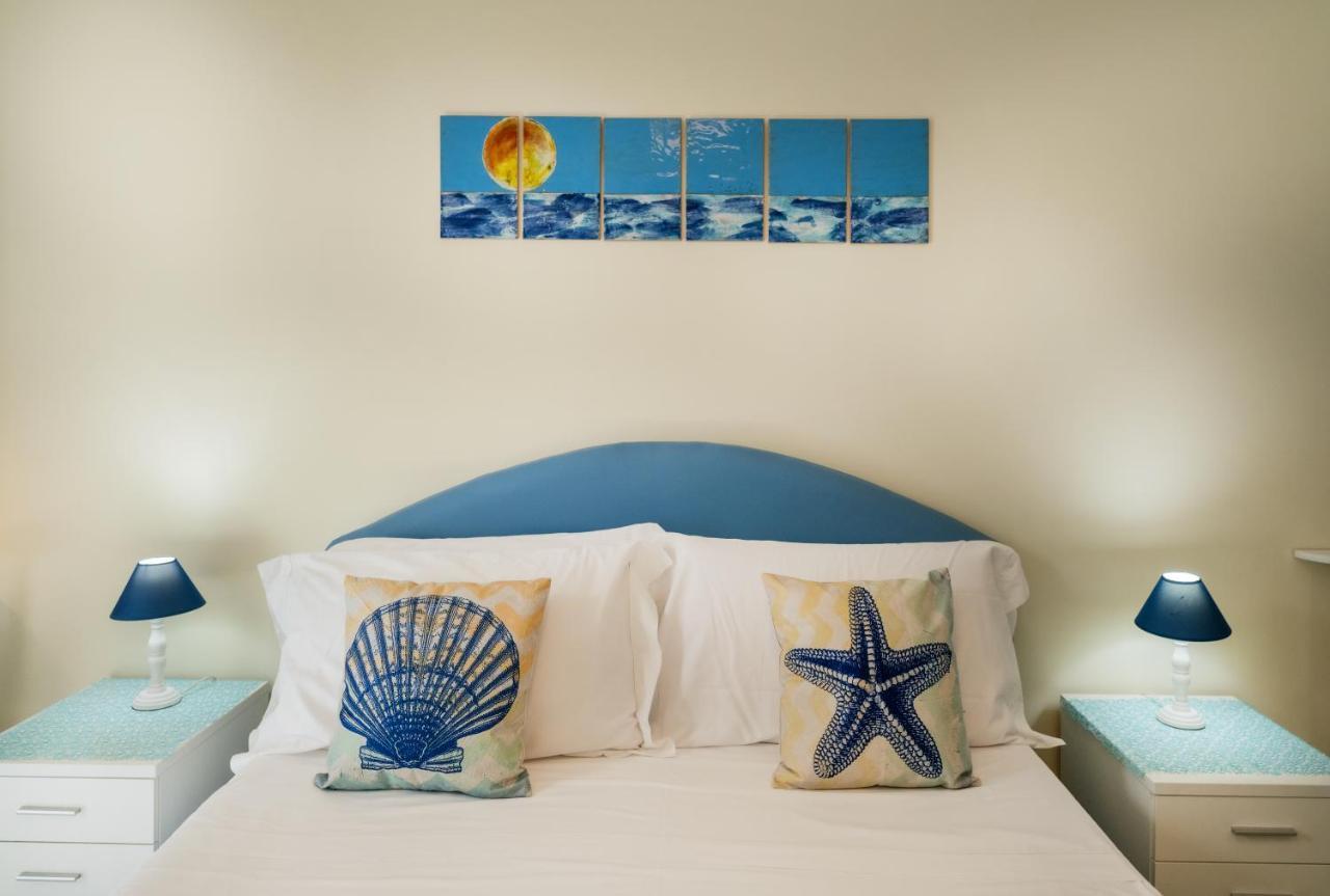 Libeccio - Apartment With Terrace And Sea View Maiori Ngoại thất bức ảnh